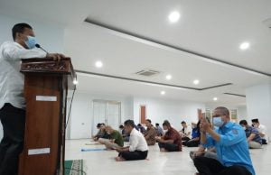 Jangan bangga dengan amal yang telah kita perbuat