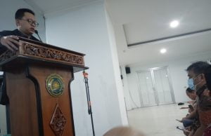 3 (Tiga) Solusi kaum Muslimin Menghadapi Masalah, Pemboikotan, Kesulitan dan lain sebagainya.(Kajian Q.S Al Kahfi ayat 27-28)