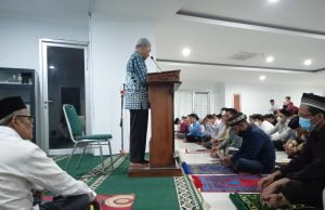 Pertanyaan Mu’adz bin Jabal r.a., kepada Rosulallah SAW: “Amal yang akan memasukkanku ke dalam Surga dan menjauhkanku dari Neraka “