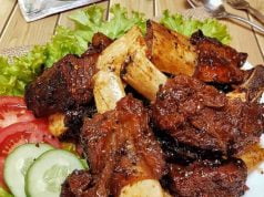 Anjuran segera membuang tulang belulang sisa makanan