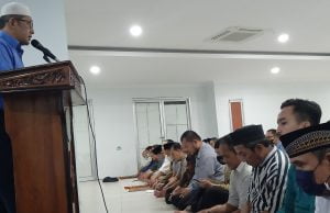 6 (enam) Tanda Kemunafikan Seseorang dalam Mengerjakan Shalat