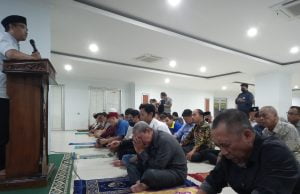 Orang Ahli Shodaqoh dicintai Allah SWT disukai Manusia dan Dekat dengan Surga.