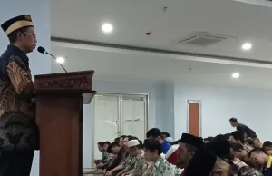 Lebaran! Tukar Uang Baru, Dengan Kelebihan adalah Haram (Riba)